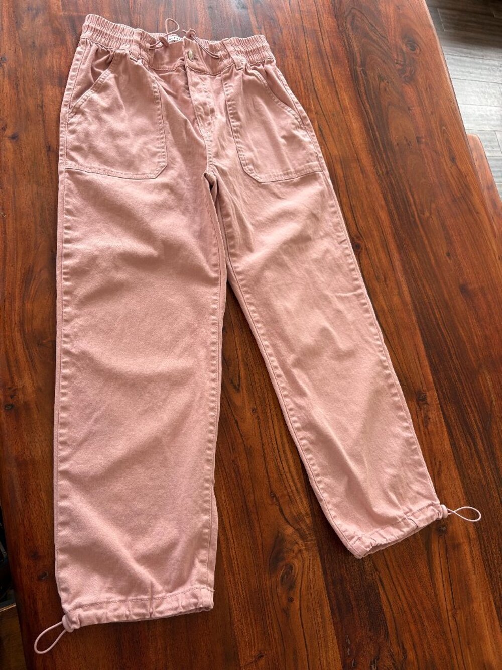 Celbrity Pink Joggers Women's M fits size 8-10